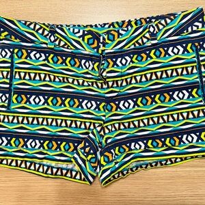 Stylus geometric shorts, blue, orange, green, 100% cotton